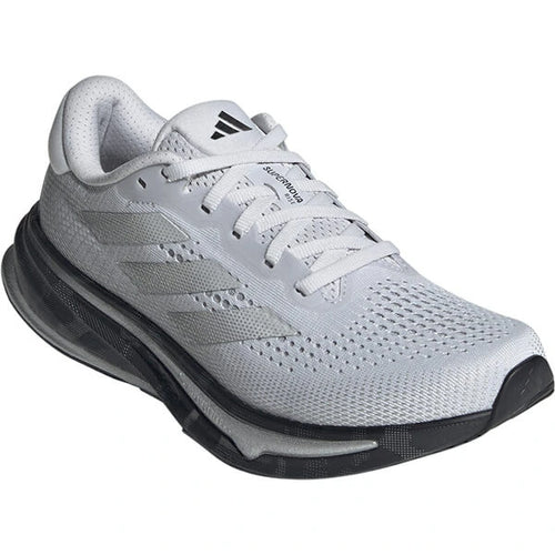 Adidas Supernova Laufschuh mit ovalen Schnürsenkeln